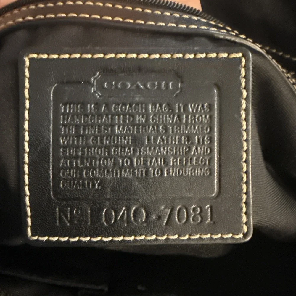Vtg COACH #7081 Soho Signature Mini C's Black Leather Gray/Black Jacquard Purse